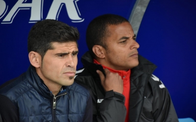 Hidalgo i Juvenal diumenge passat a la banqueta del Nou Municipal de Badalona | Críspulo Díaz